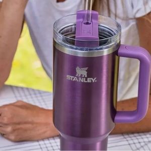 LTD EDITION Primrose Glow Stanley (40oz)